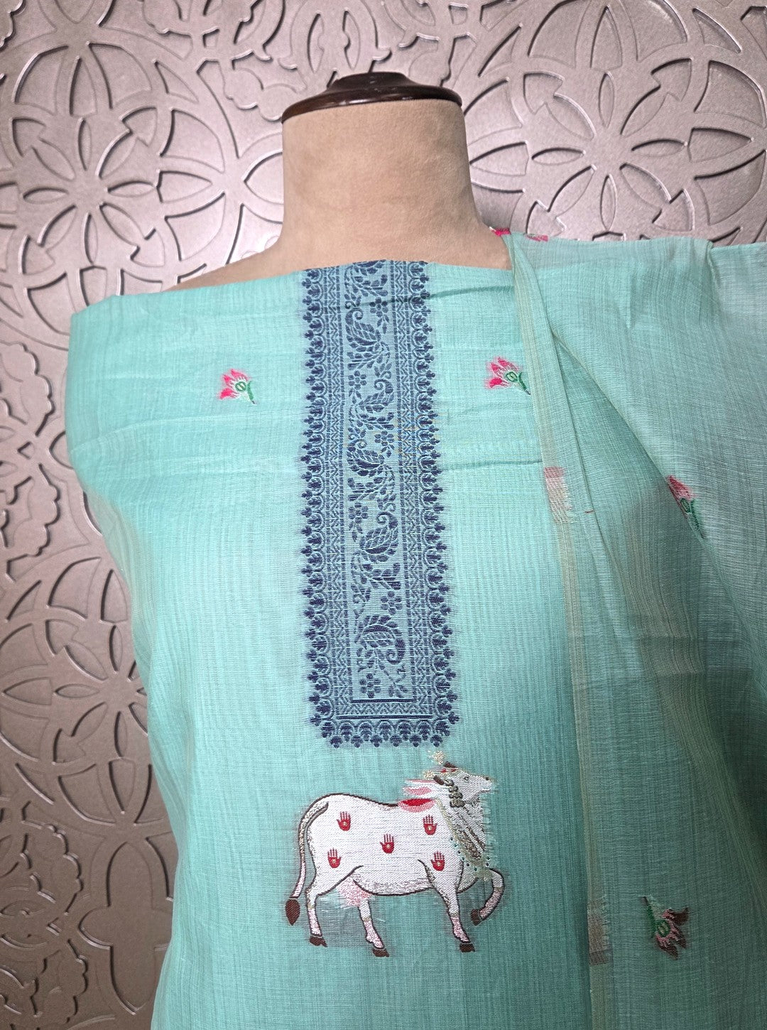 JAMDANI SUIT WITH BEAUTIFUL FIGURES MOTIVE (SUIT1086)