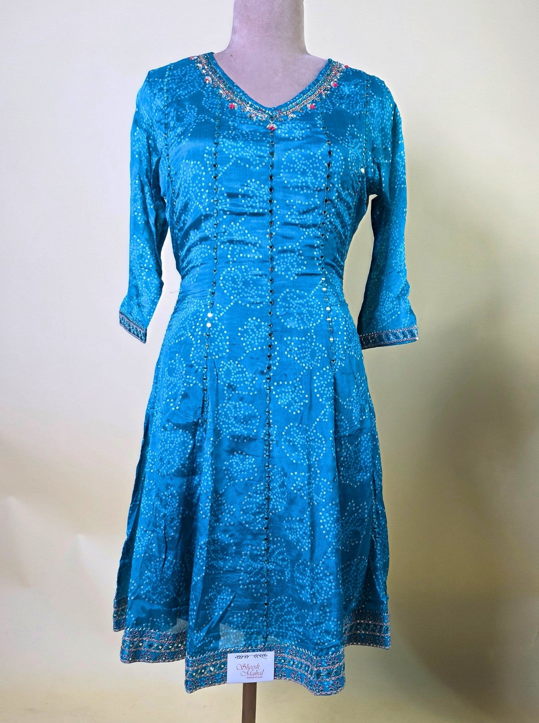 MUSLIN SHORT ANARKALI WITH BANDHNI PRINT & DHOTI STYLE SALWAR (KUR1073)