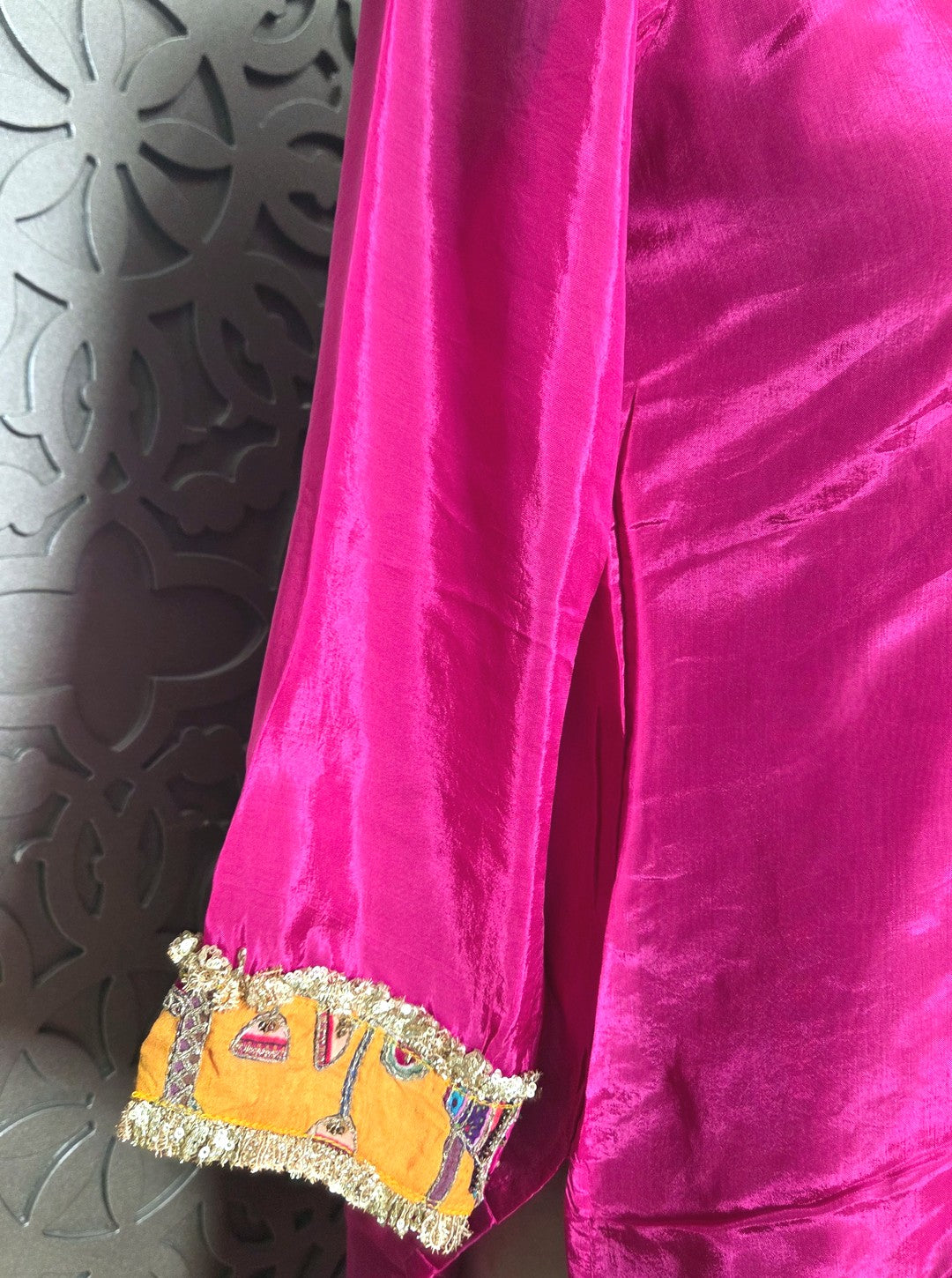 NATURAL CRAPE ELEGANT COLOUR WITH BEAUTIFUL EMBROIEDRY GRACEFUL PANT (KURTI 1091)