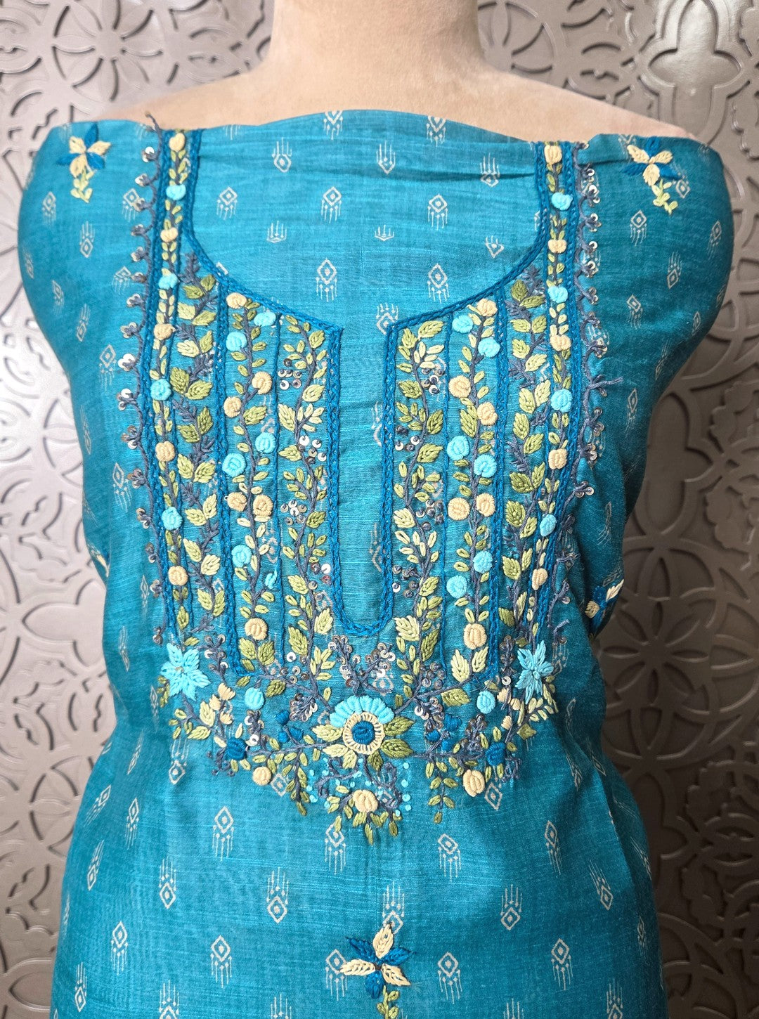 TUSSAR SILK FABRIC WITH NECKLINE WORK (SUIT1080)