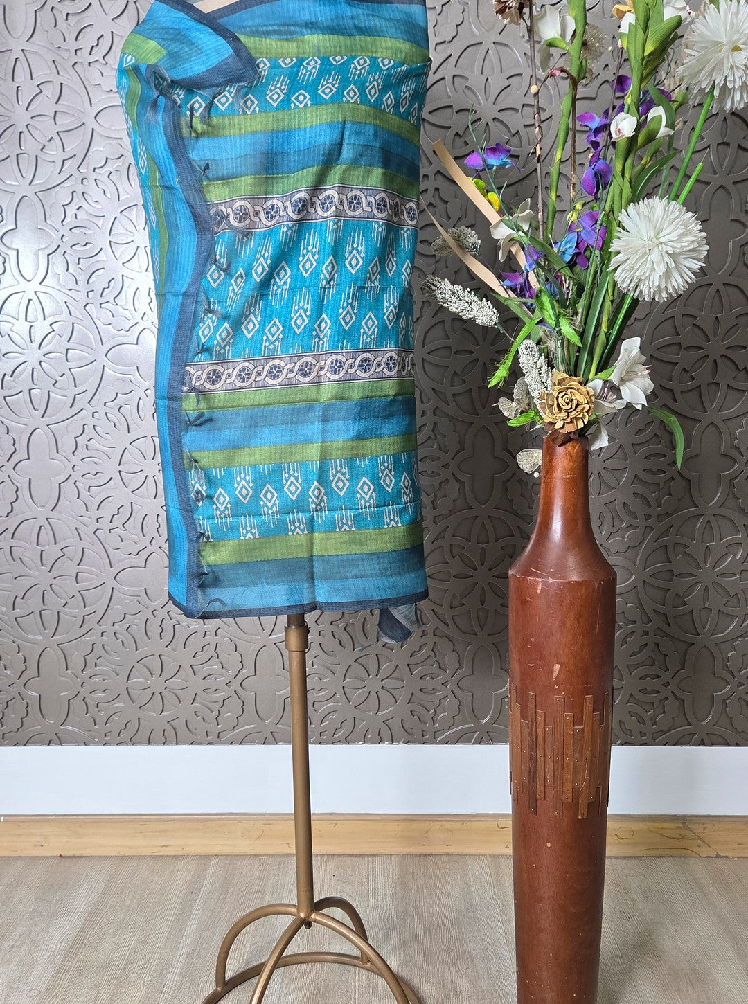 TUSSAR SILK FABRIC WITH NECKLINE WORK (SUIT1080)