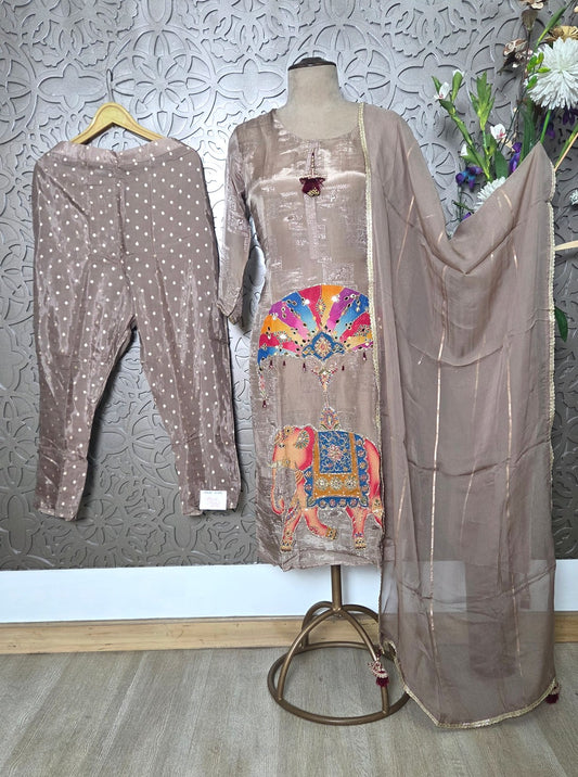 CRAPE SILK BEAUTIFUL THREE PIECE SET (KURTI 1092)