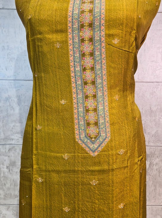 MUSLIN FABRIC WEAVING WORK (SUIT1109)