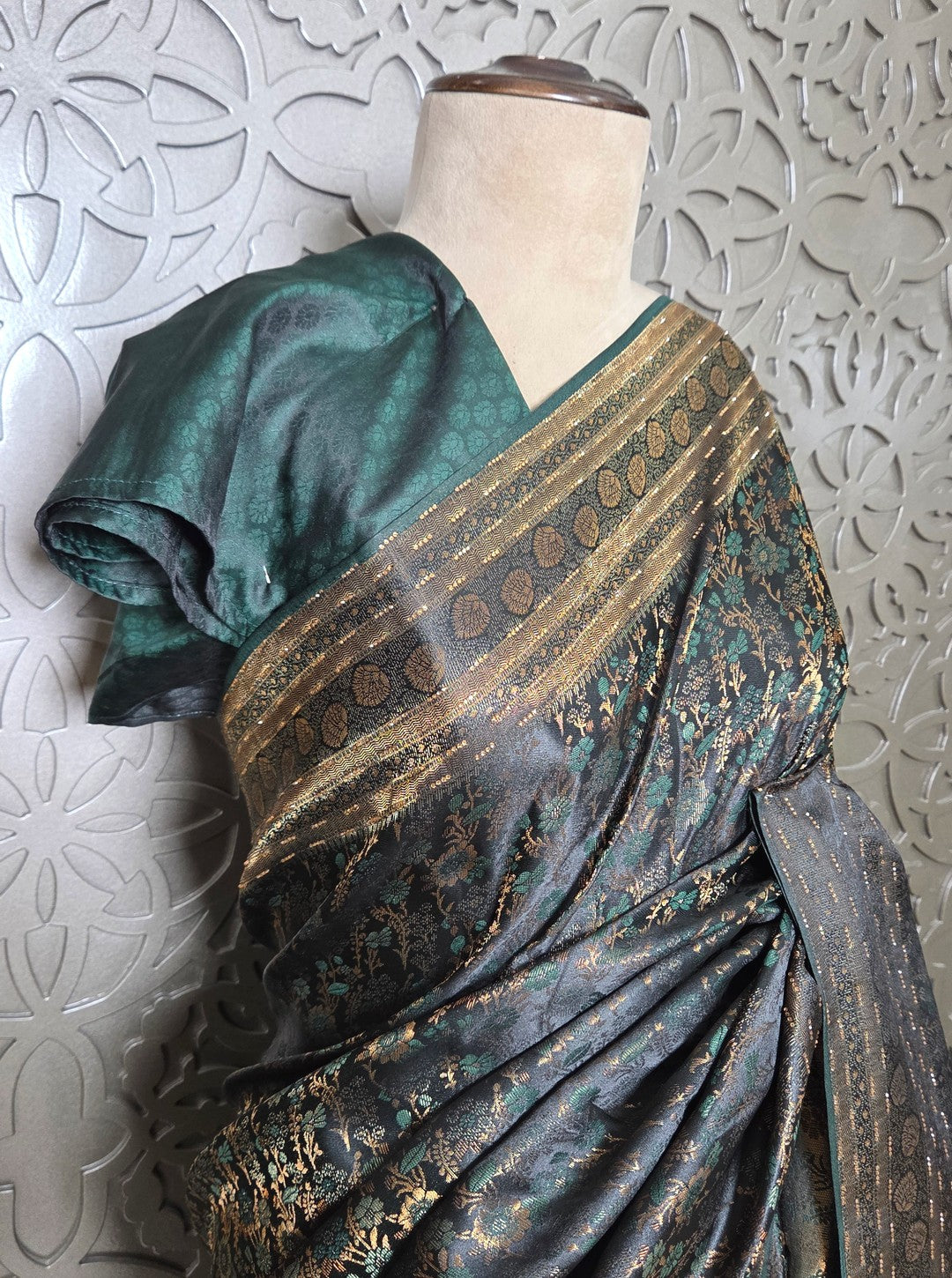 TANABANA BEAUTIFUL CREPE SILK SAREE (SAREE1087)