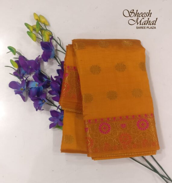 Sheesh Mahal Saree Plaza