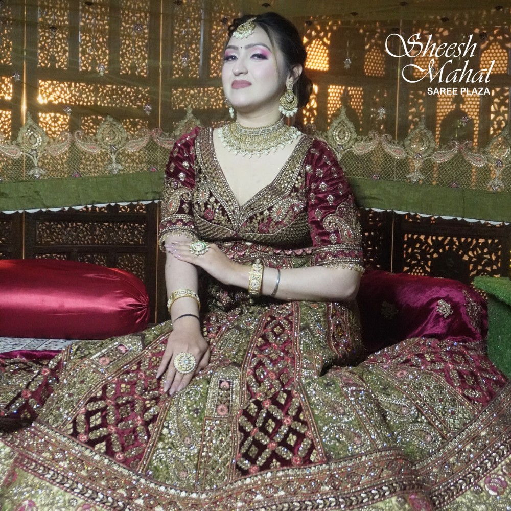 Sheesh-Mahal-Emerald-Enchantress-Bridal-Leheng